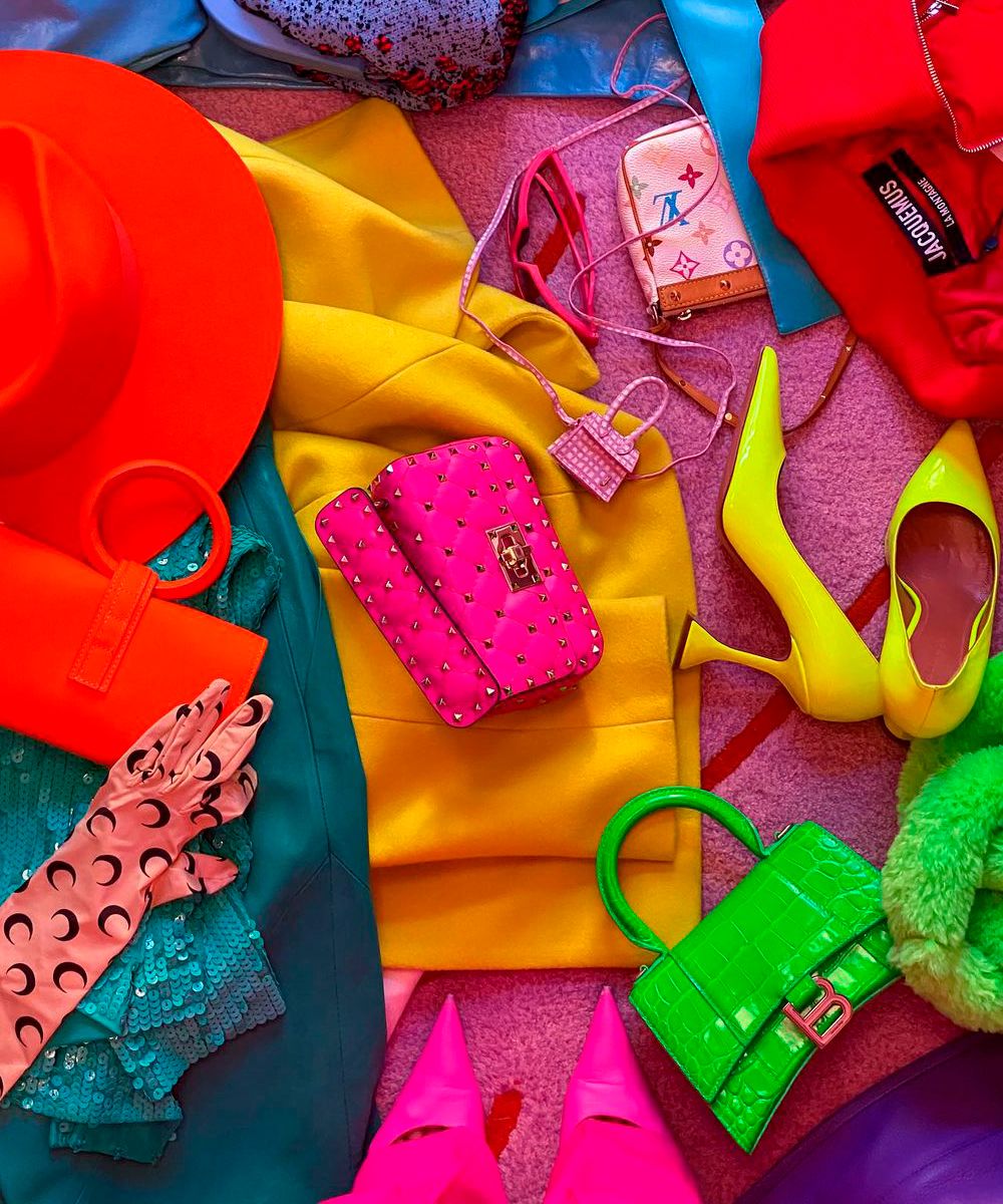 Dopamine Dressing: Rahasia Outfit Bikin Mood Naik